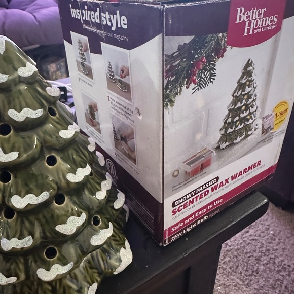 BHG Christmas Tree Wax Warmer - Picture 2 of 2
